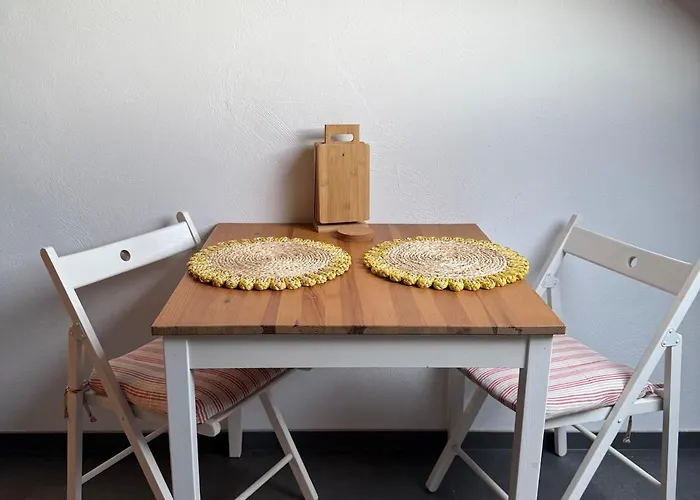 Holziges Dachgeschoss-apartment Karlsruhe